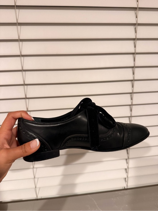 Tory Burch Shoes - Tory Burch Black Leather Oxford Flats with Velvet Ribbon Tie